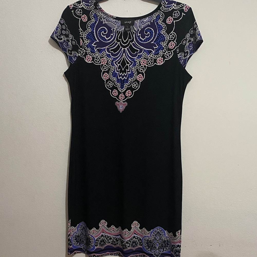 Snap Made in Mexico Black Dress with Purple Accents